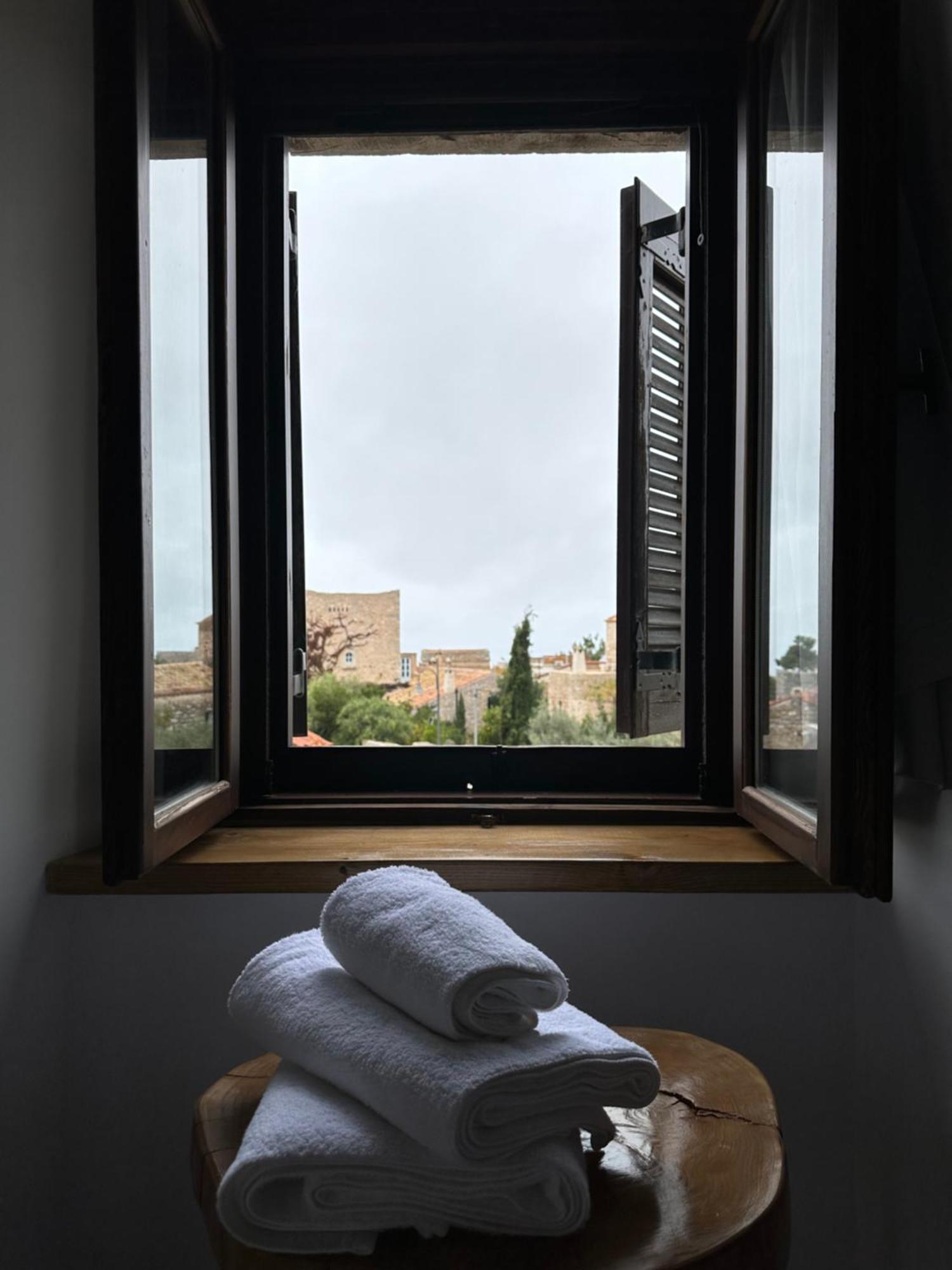 Elia Luxury Rooms อาเรโอโปลิส ภายนอก รูปภาพ